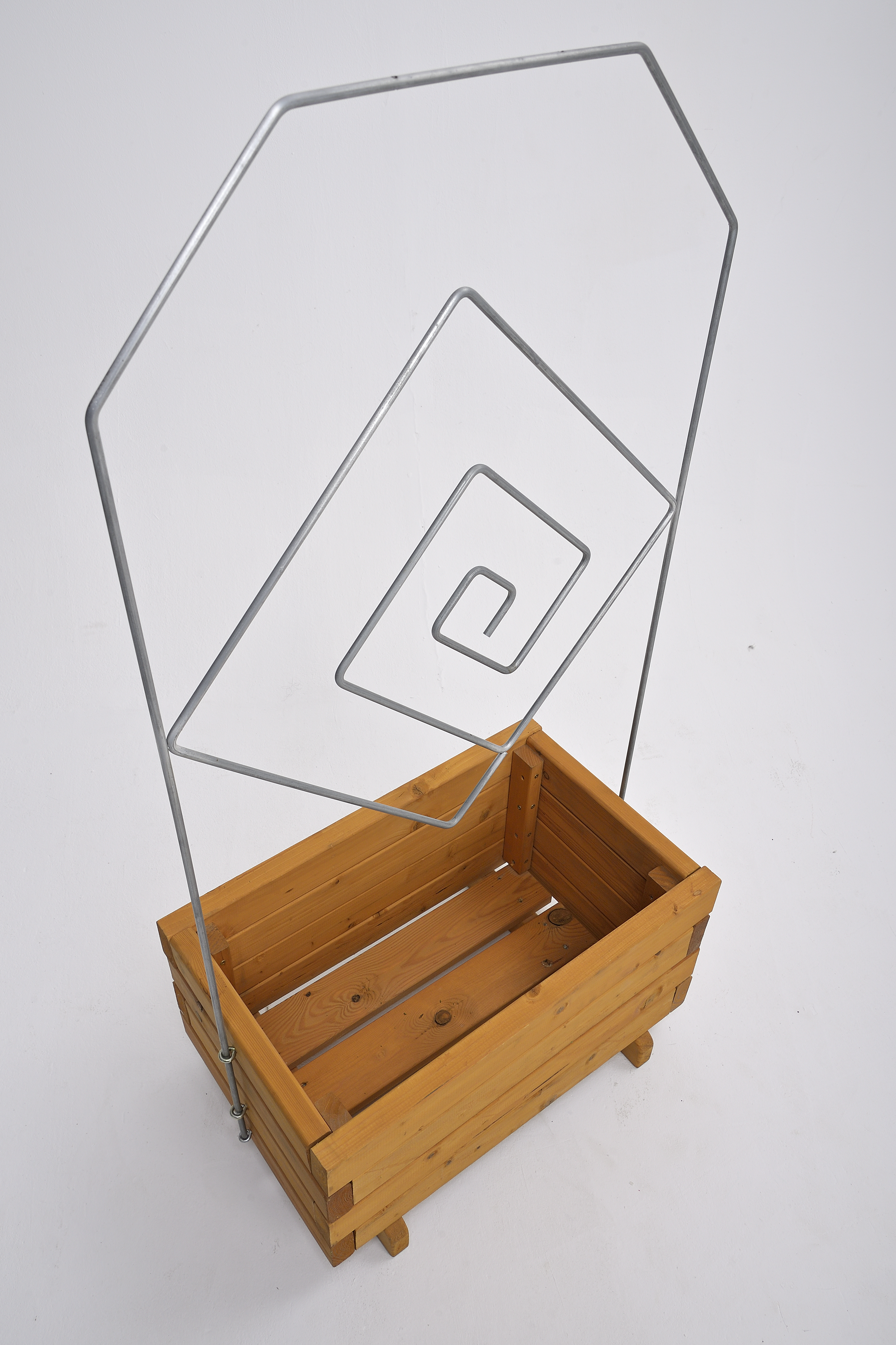 Blumenkasten mit Advantgarde-Metallgitter "Linz" - Image 3